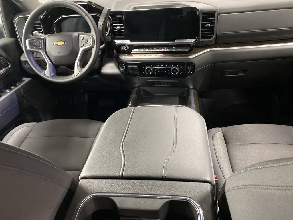 Certified 2025 Chevrolet Silverado 3500 LT w/ All Star Edition AWD/4WD image 2