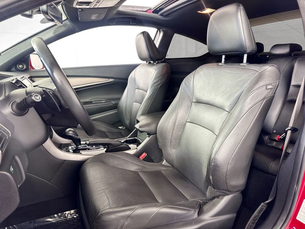 Used 2017 Honda Accord Touring image 24
