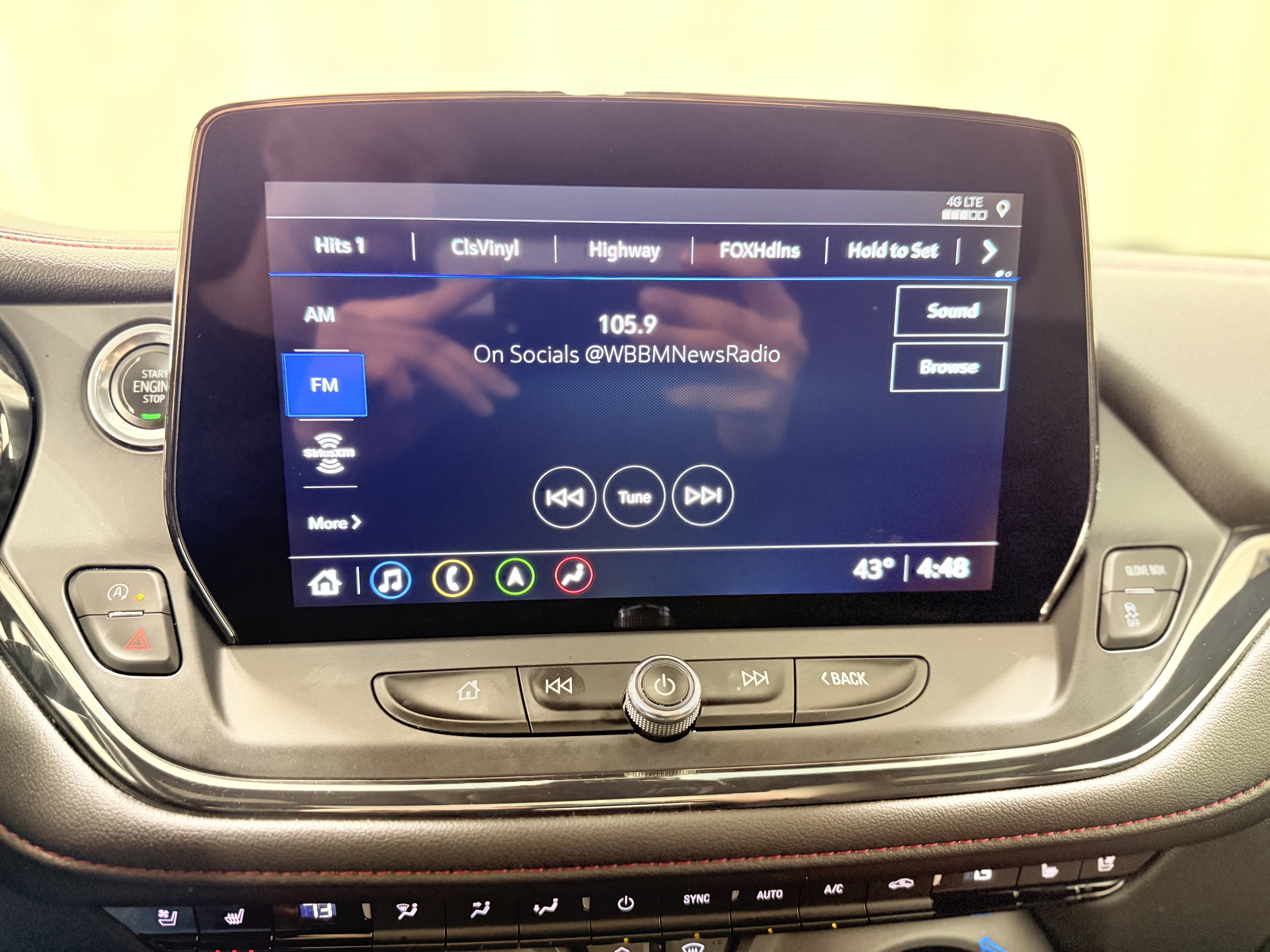 Certified 2023 Chevrolet Blazer RS w/ Driver Confidence II Package image 18