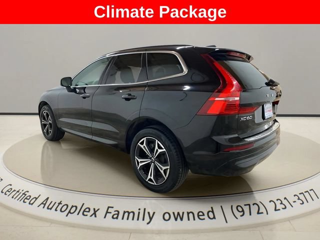 Used 2022 Volvo XC60 B5 Momentum w/ Climate Package AWD/4WD image 3