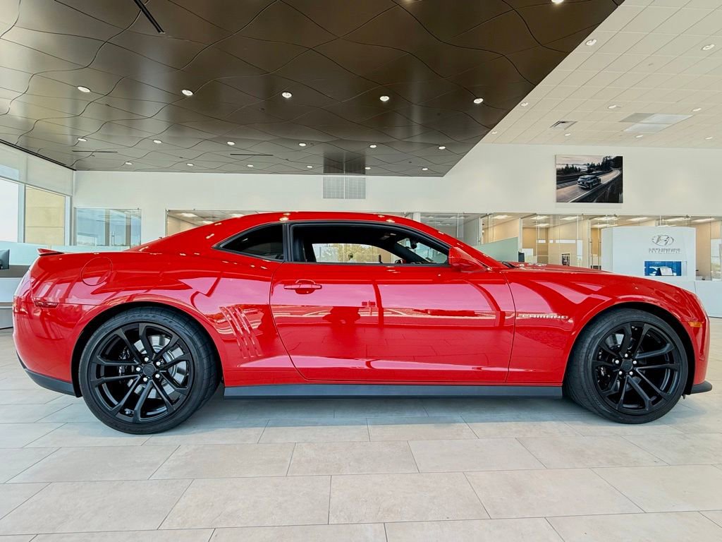 Used 2012 Chevrolet Camaro ZL1 RWD image 4