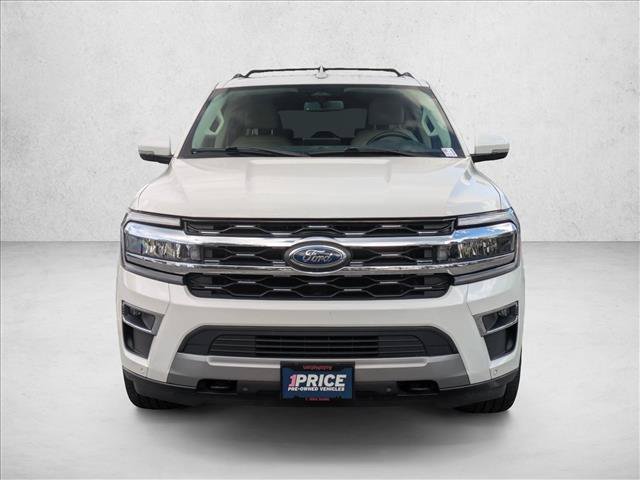 Used 2022 Ford Expedition Max Limited AWD/4WD image 2
