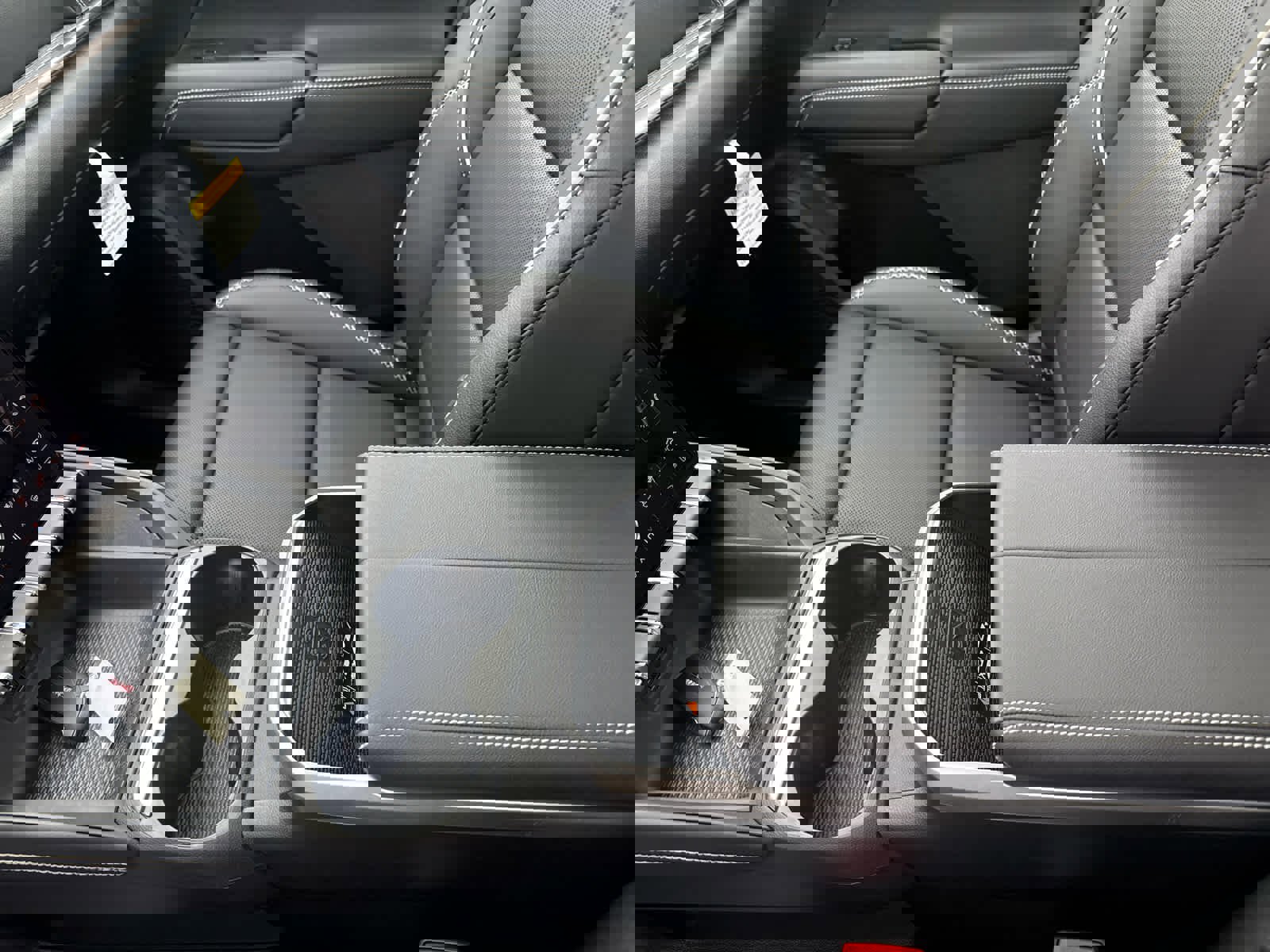 New 2026 GMC Terrain Denali w/ LPO, Floor Liner Package AWD/4WD image 20