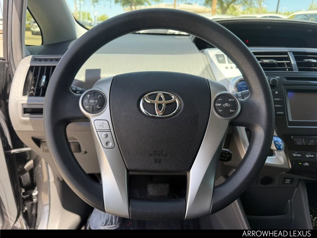 Used 2012 Toyota Prius V Five FWD image 14