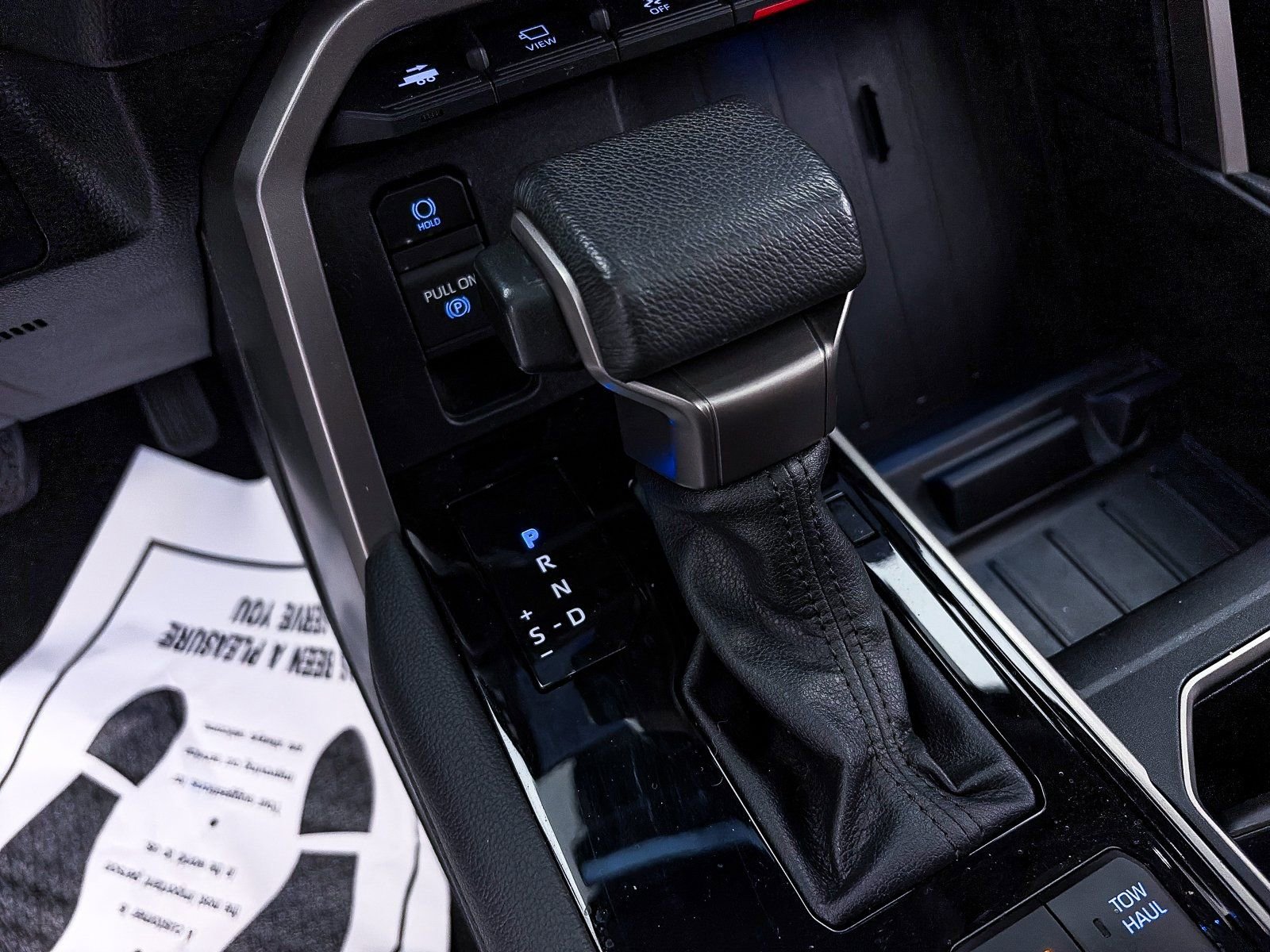 Used 2024 Toyota Tundra Limited image 26