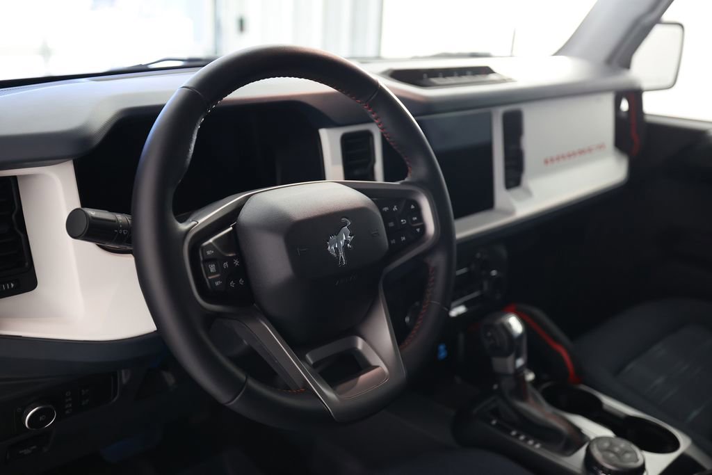 Used 2025 Ford Bronco Heritage Edition image 16