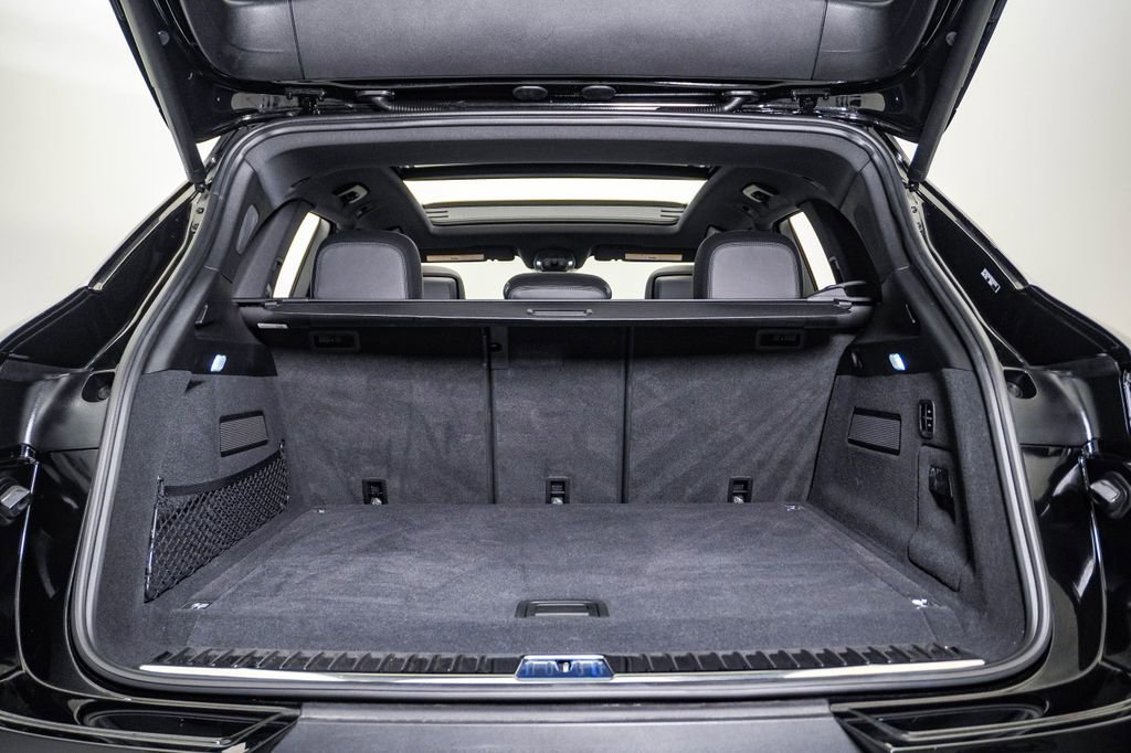 Certified 2025 Porsche Cayenne E-Hybrid image 24