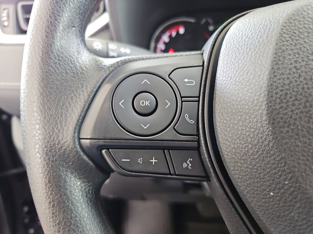 Used 2023 Toyota RAV4 XLE FWD image 11