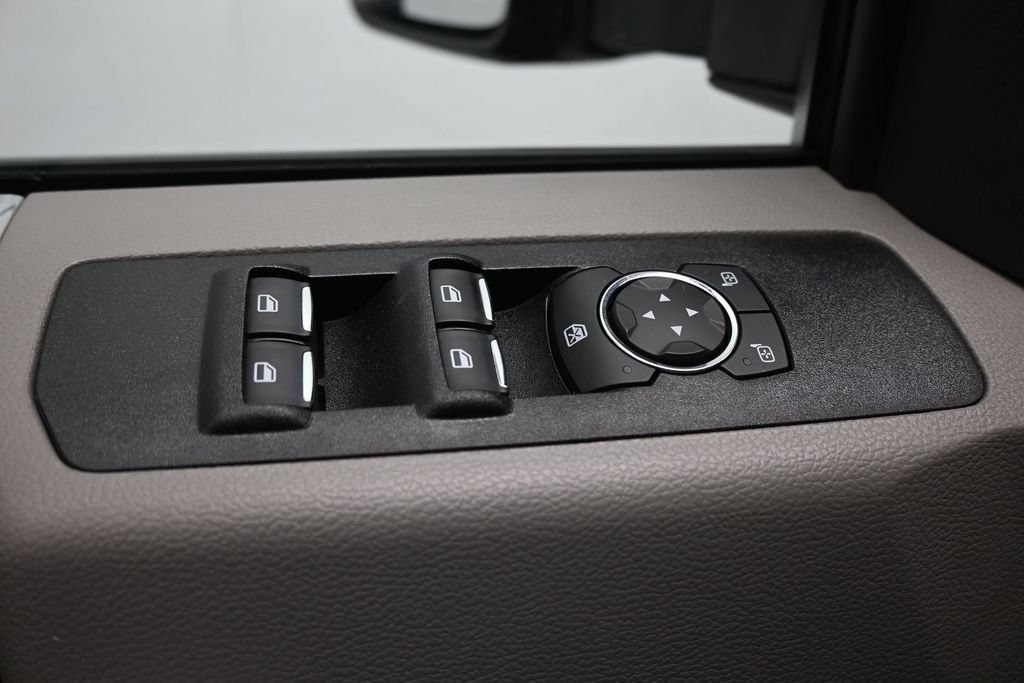 Certified 2022 Ford F350 XLT w/ XLT Value Package AWD/4WD image 13