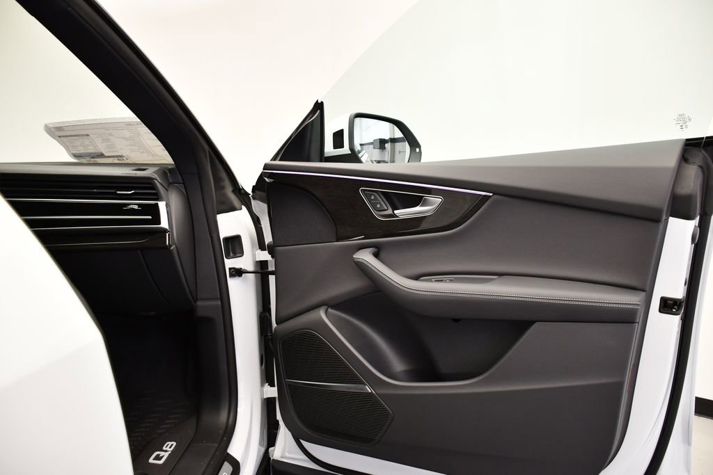 New 2026 Audi Q8 Premium Plus image 45