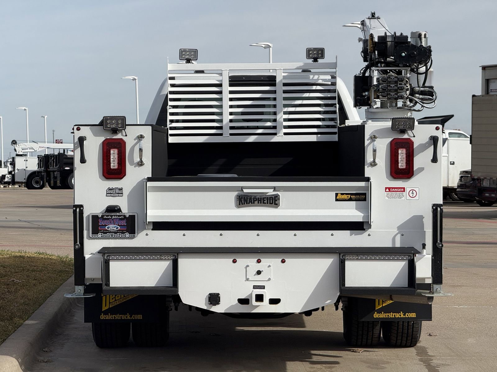 New 2025 Ford F350 XL w/ XL Chrome Package image 5