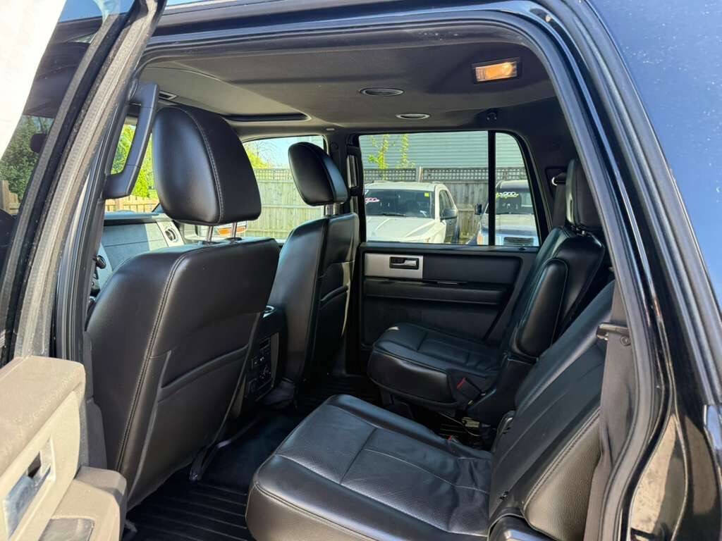 Used 2014 Ford Expedition EL Limited w/ Equipment Group 301A AWD/4WD image 17
