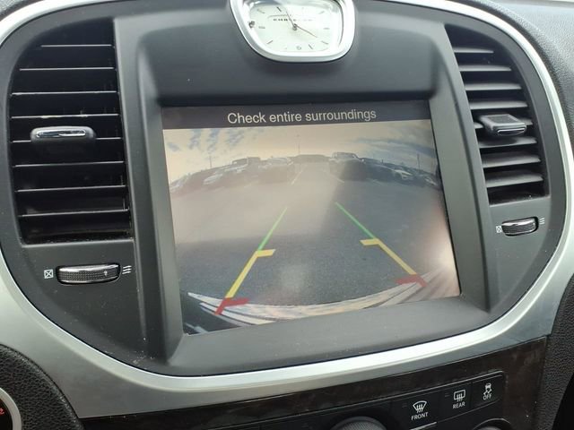 Used 2013 Chrysler 300 C RWD image 12
