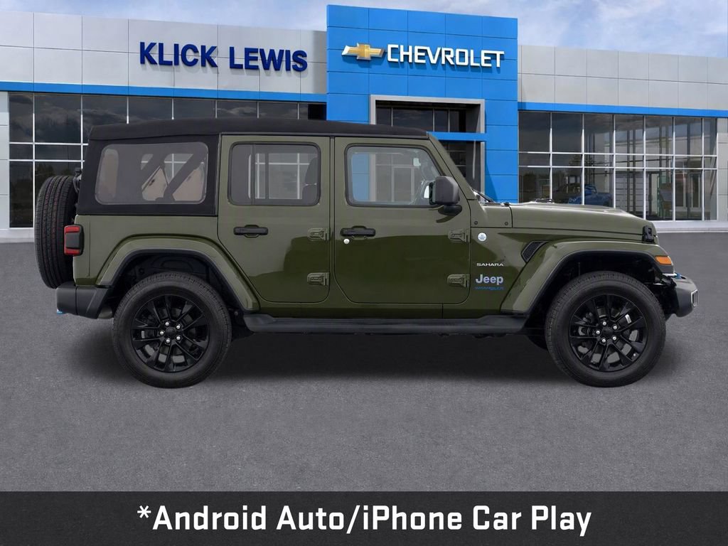 Used 2023 Jeep Wrangler Unlimited Sahara w/ Cold Weather Group AWD/4WD image 9