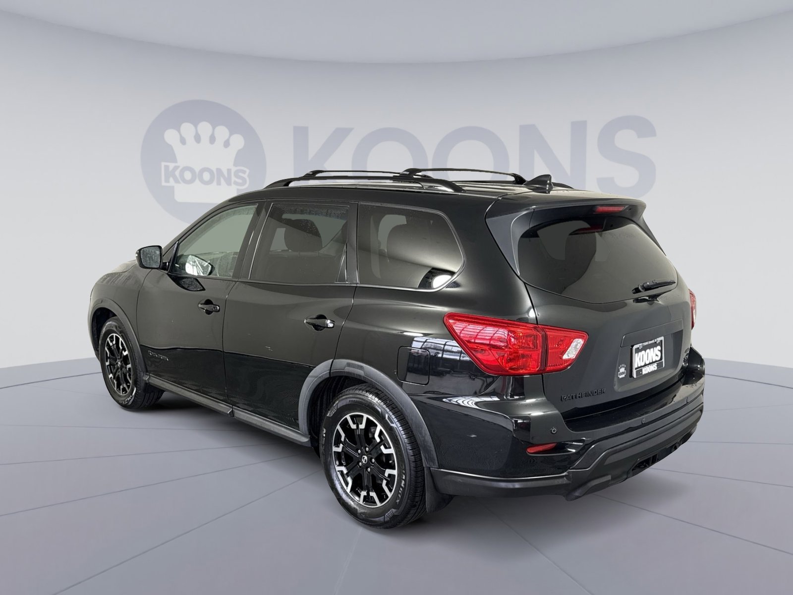 Used 2020 Nissan Pathfinder SV w/ Rock Creek Edition image 4