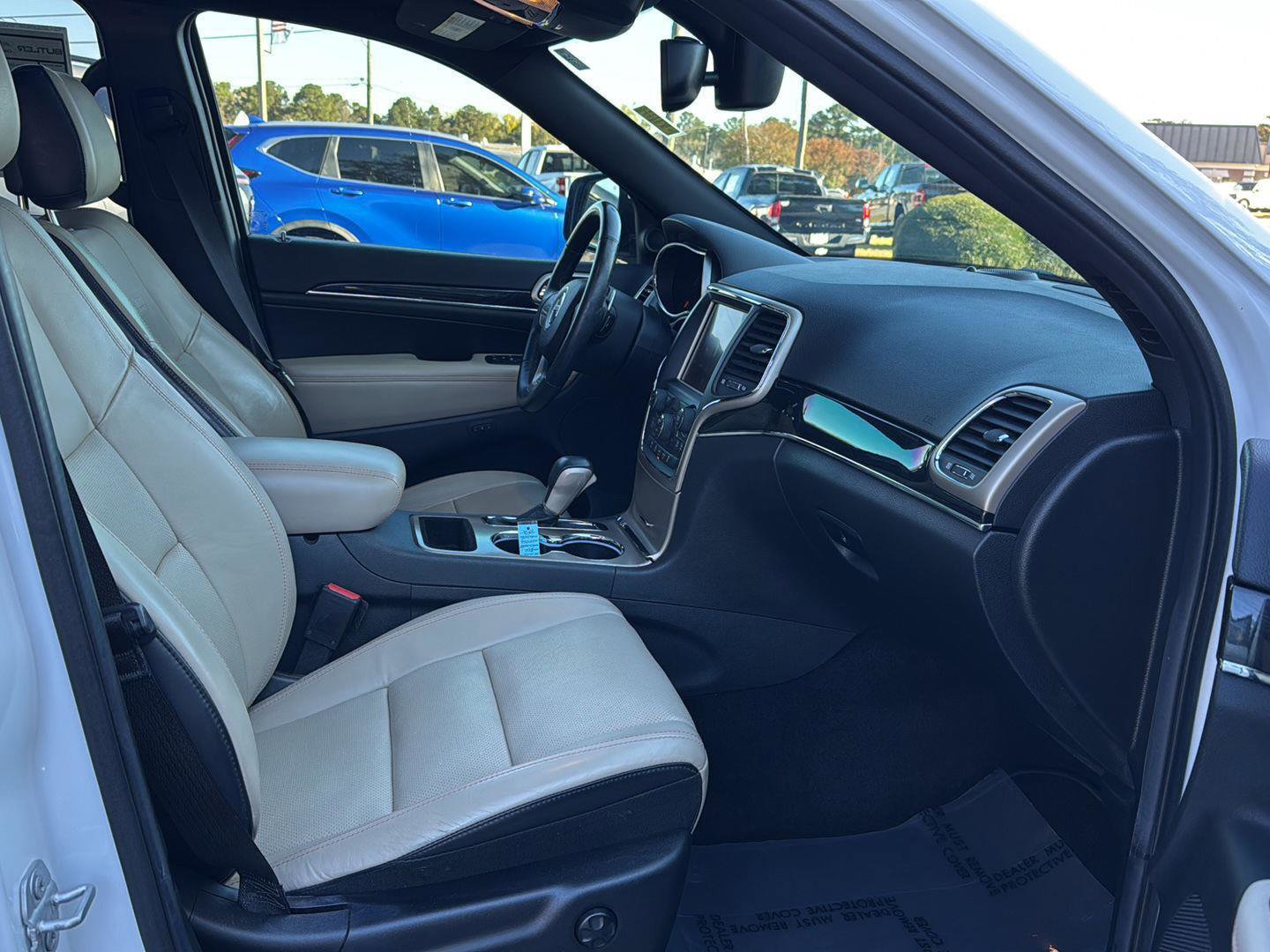 Used 2016 Jeep Grand Cherokee Limited 75th Anniversary image 10