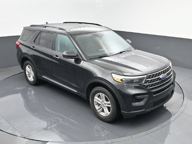 Used 2021 Ford Explorer XLT w/ Class III Trailer Tow Package AWD/4WD image 21