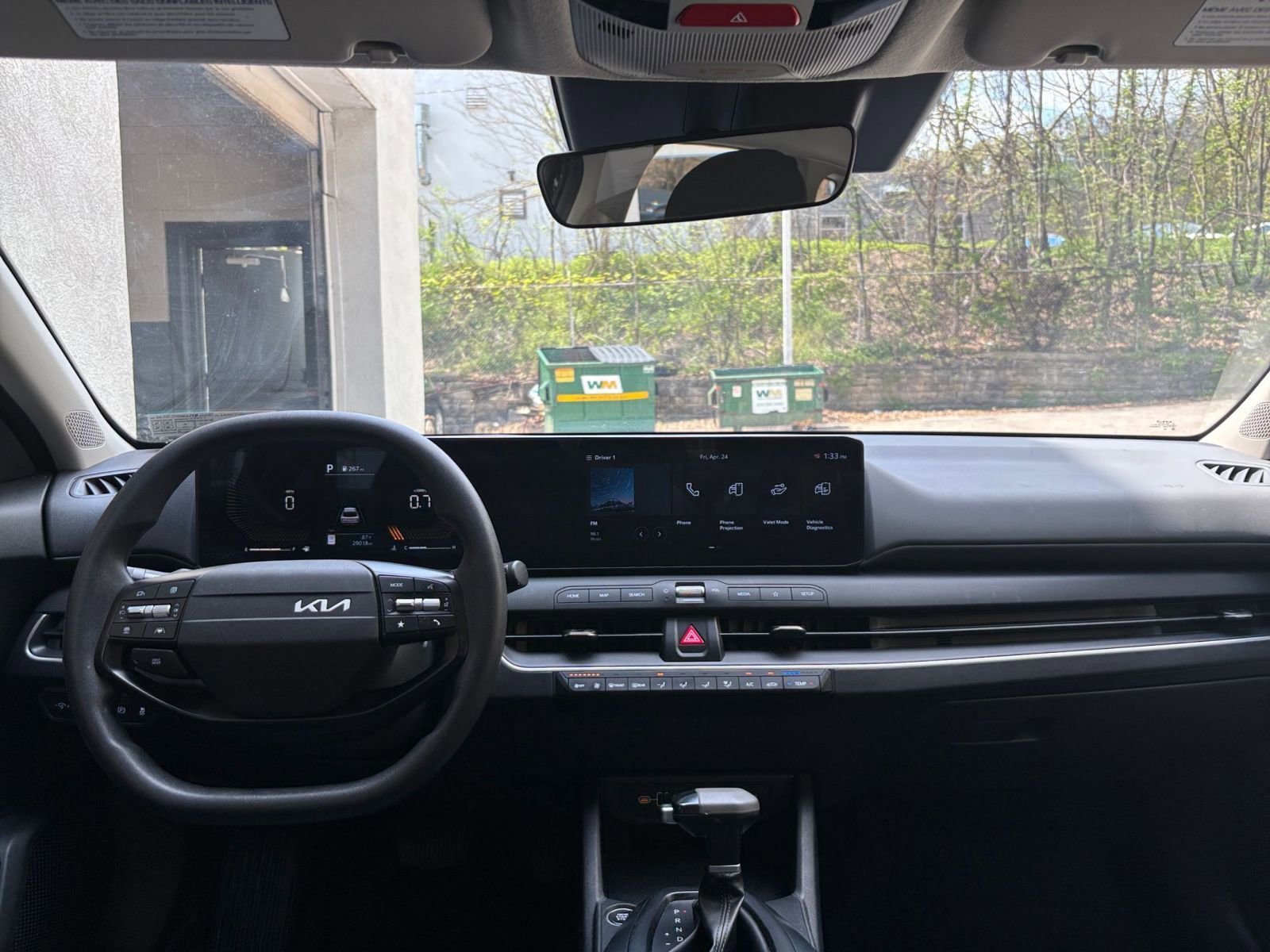 Used 2025 Kia K4 FWD image 33