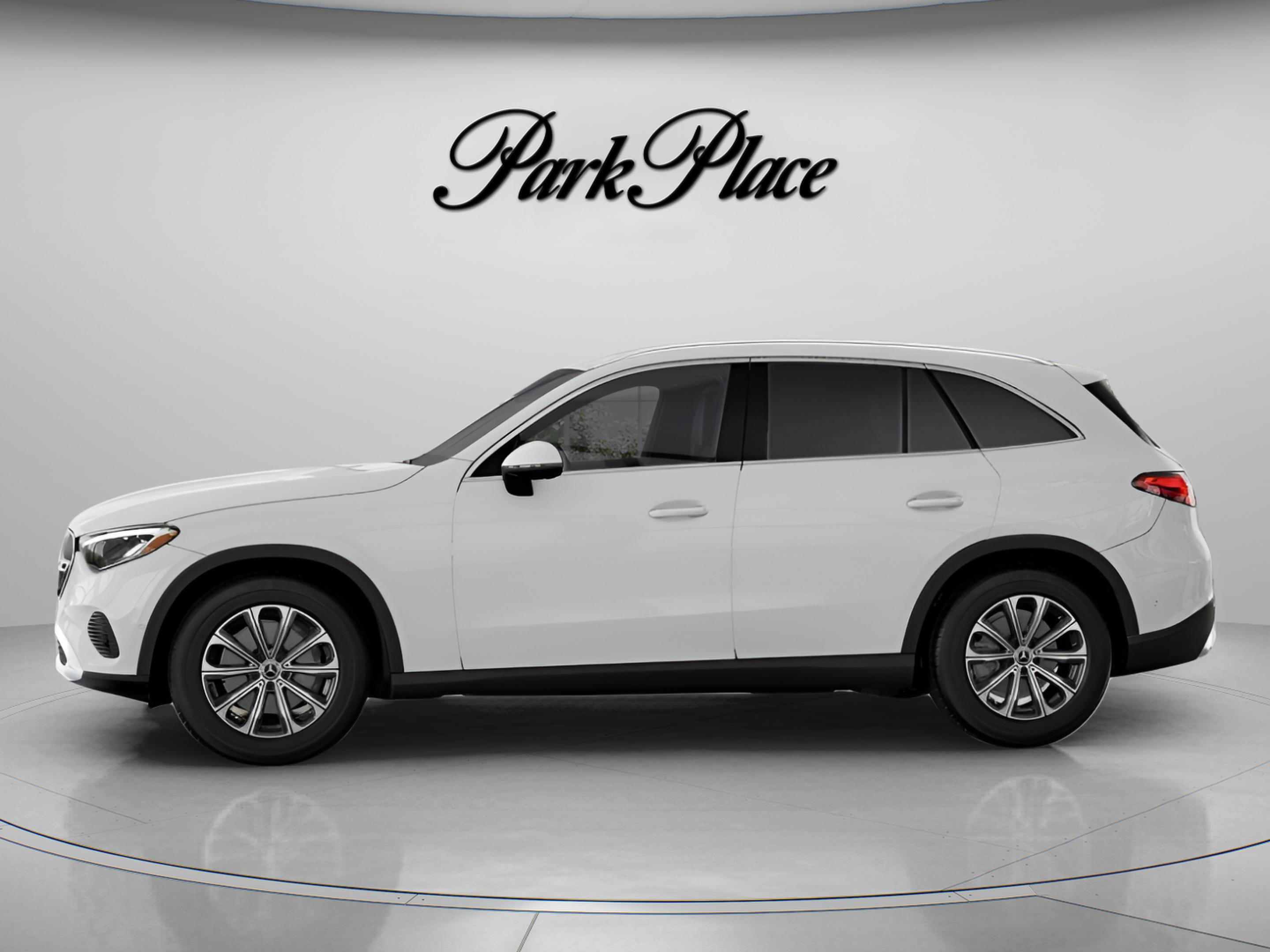 Used 2026 Mercedes-Benz GLC 300 image 6