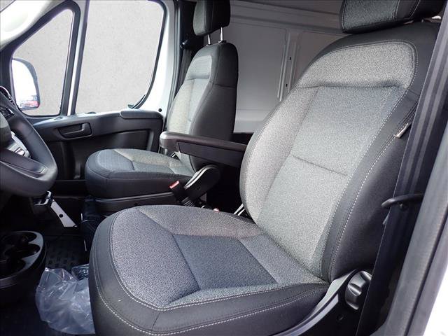 New 2026 RAM ProMaster 2500 w/ Convenience Group FWD image 12