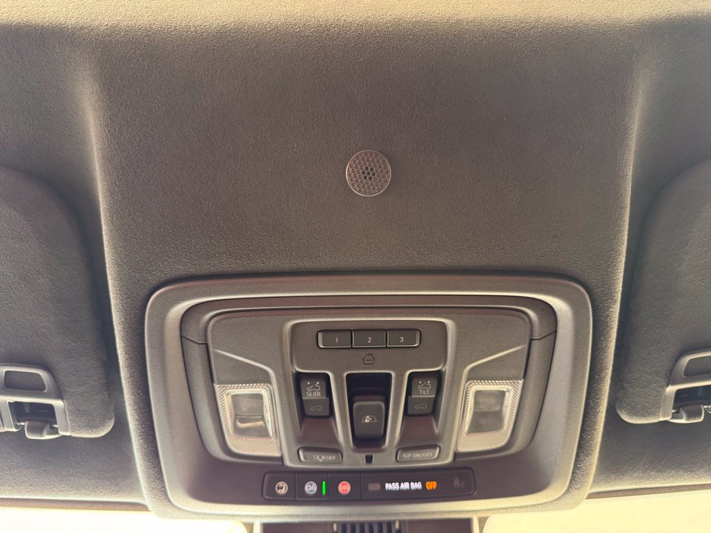Used 2023 GMC Sierra 1500 Denali Ultimate AWD/4WD image 48