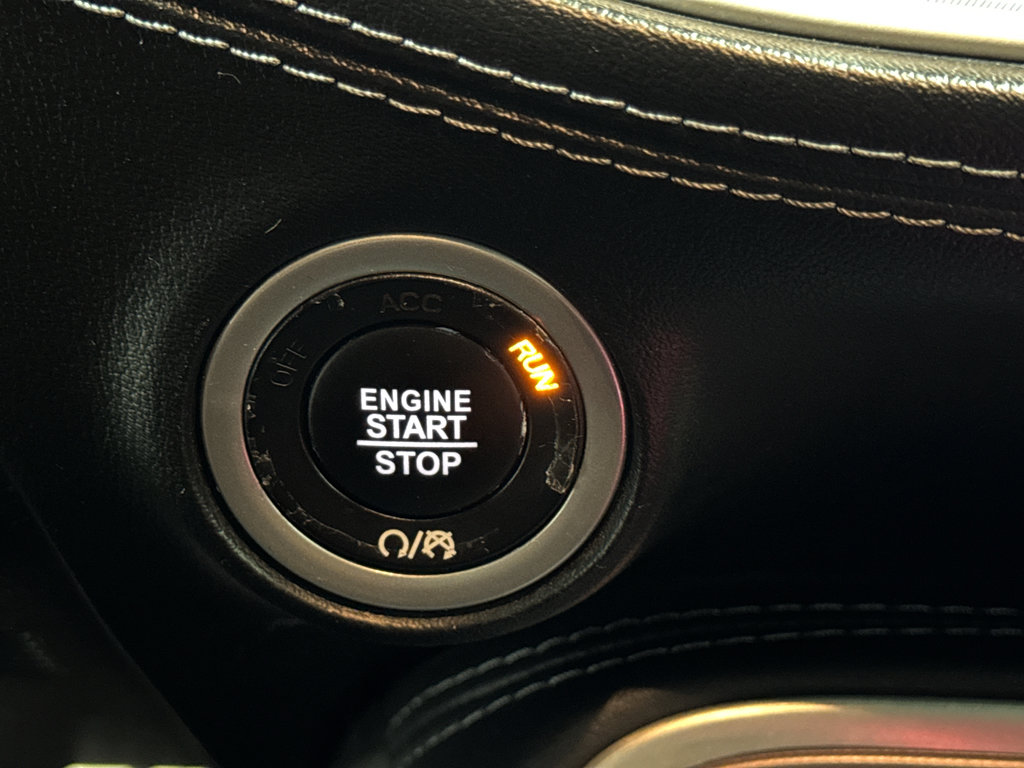 Used 2022 Dodge Challenger R/T Scat Pack RWD image 24