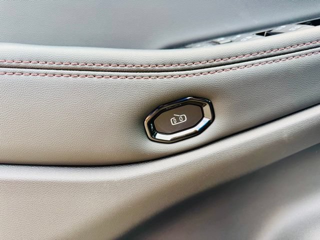 New 2025 Jeep Wagoneer S Limited AWD/4WD image 12