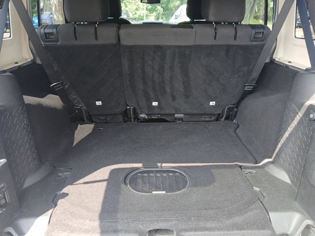 Used 2018 Jeep Wrangler Unlimited Sport S AWD/4WD image 13
