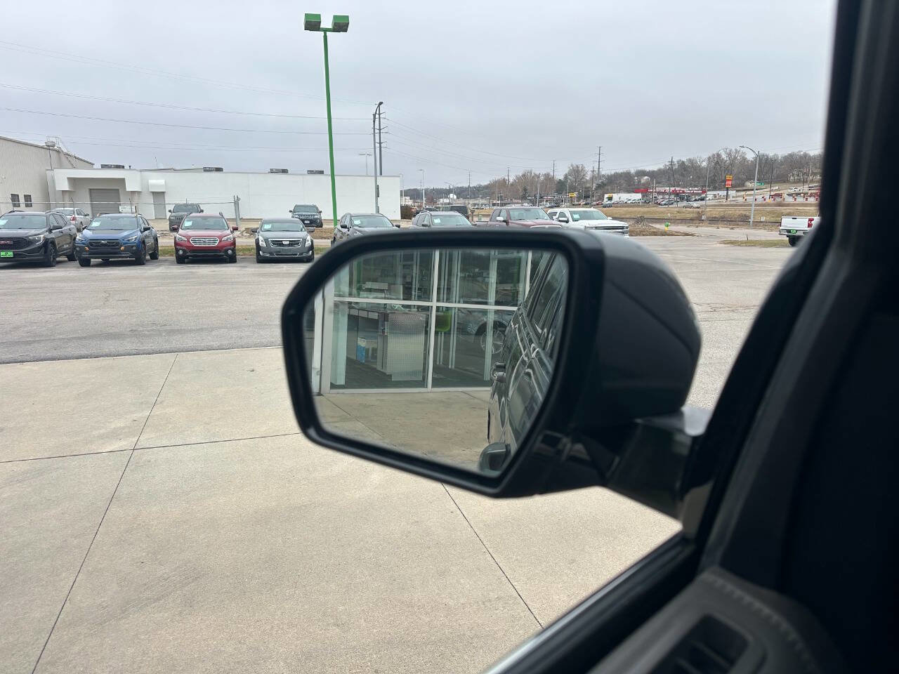 Used 2018 Ford Expedition Limited w/ Equipment Group 302A image 18