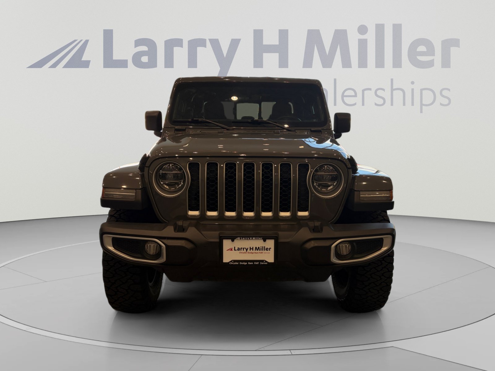 Used 2021 Jeep Gladiator Overland w/ Popular Equipment Package AWD/4WD image 8