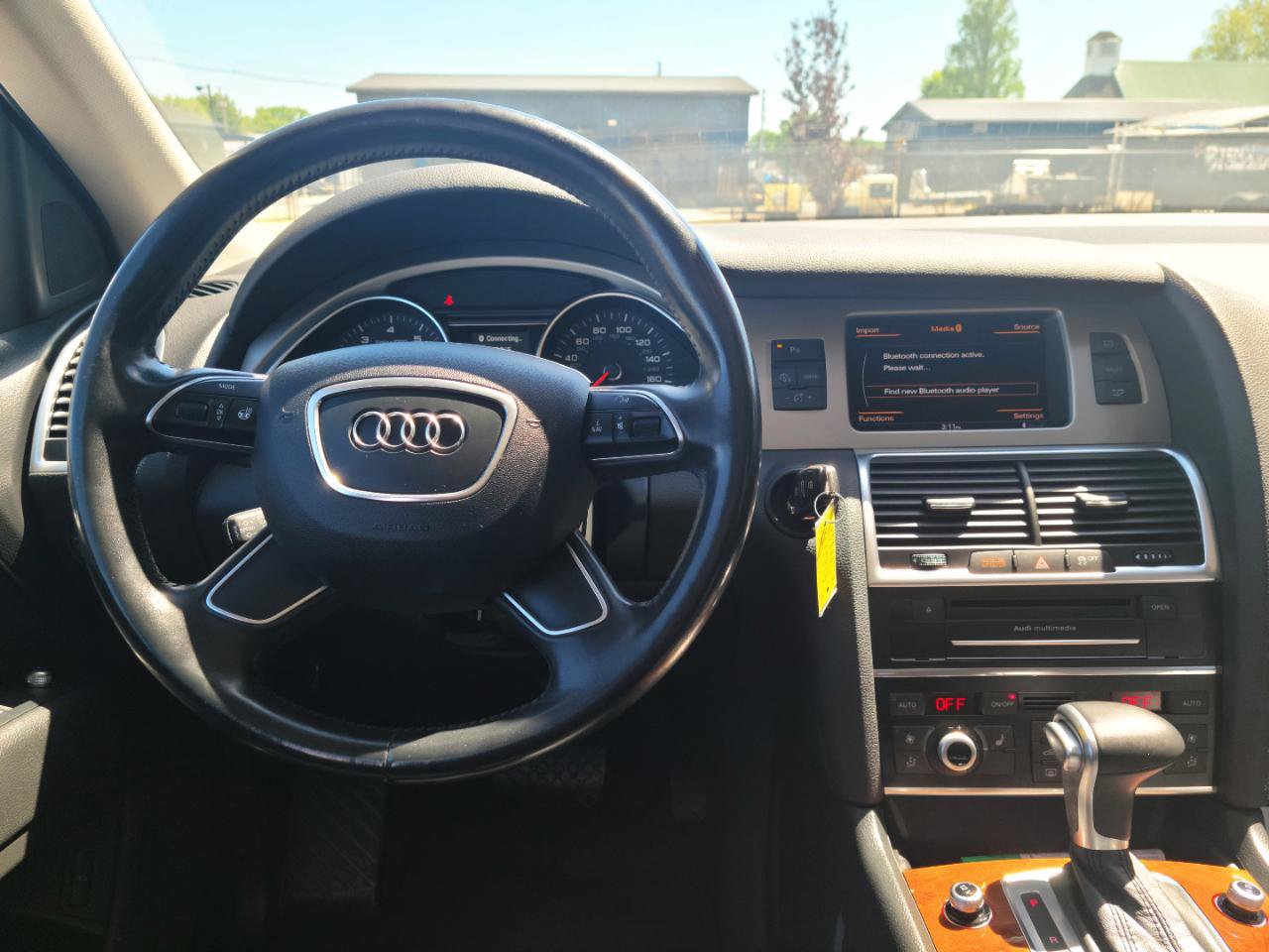 Used 2015 Audi Q7 3.0T Premium w/ Technology Package AWD/4WD image 10