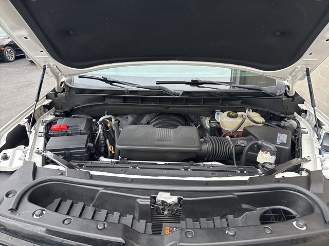 Used 2021 Cadillac Escalade ESV Premium Luxury w/ Driver Assist Tech Package image 34