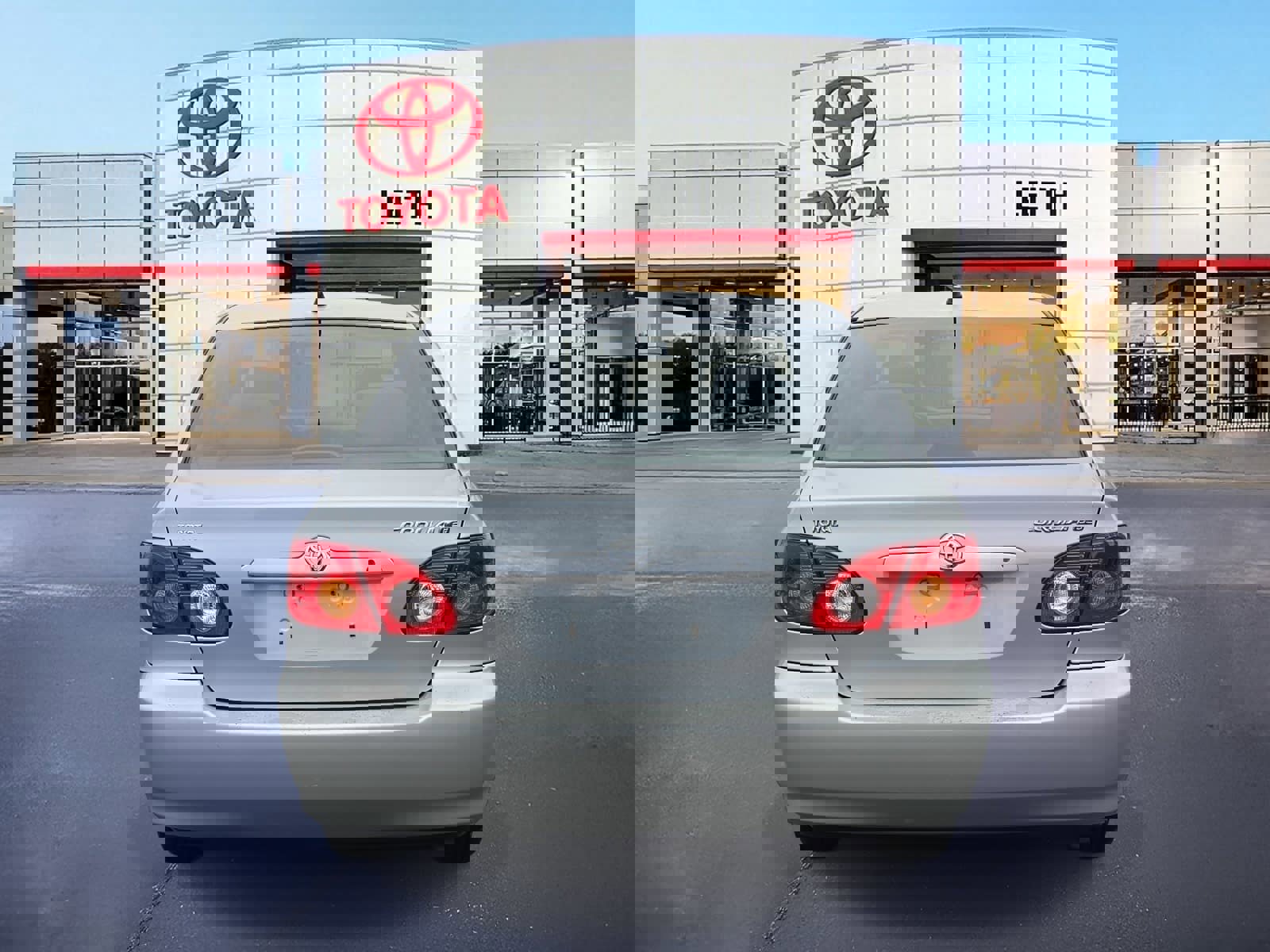 Used 2003 Toyota Corolla LE image 6