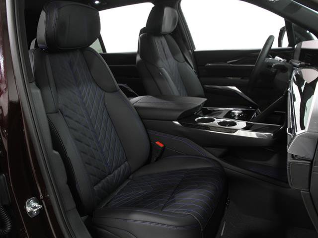 New 2025 Cadillac Escalade IQ Sport 1 w/ Smart Trailering package image 19