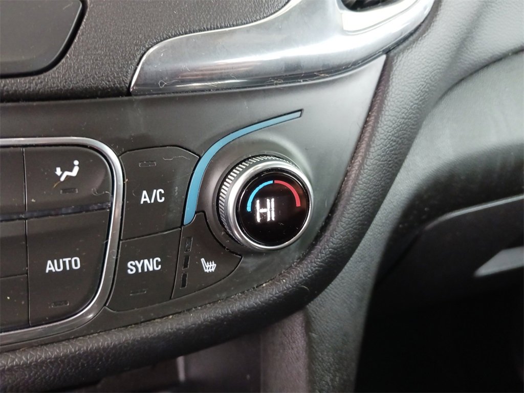 Used 2020 Chevrolet Equinox LT image 25