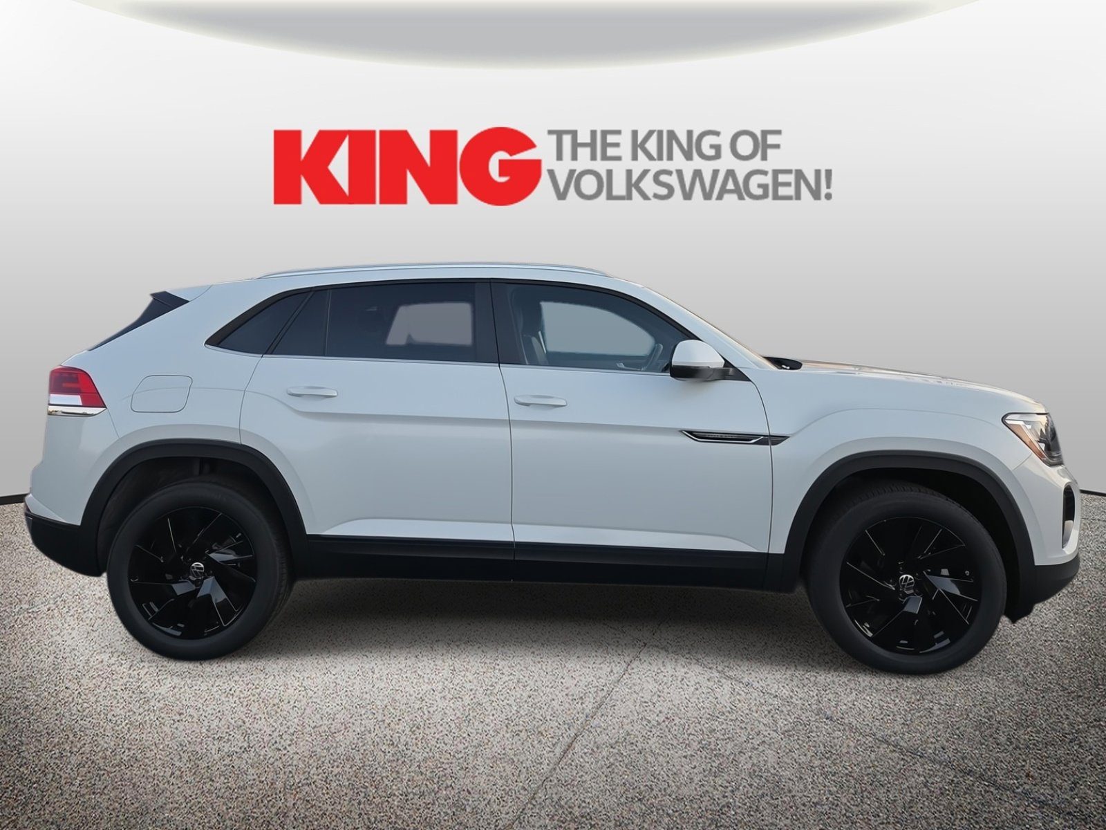 New 2026 Volkswagen Atlas Cross Sport SE image 2