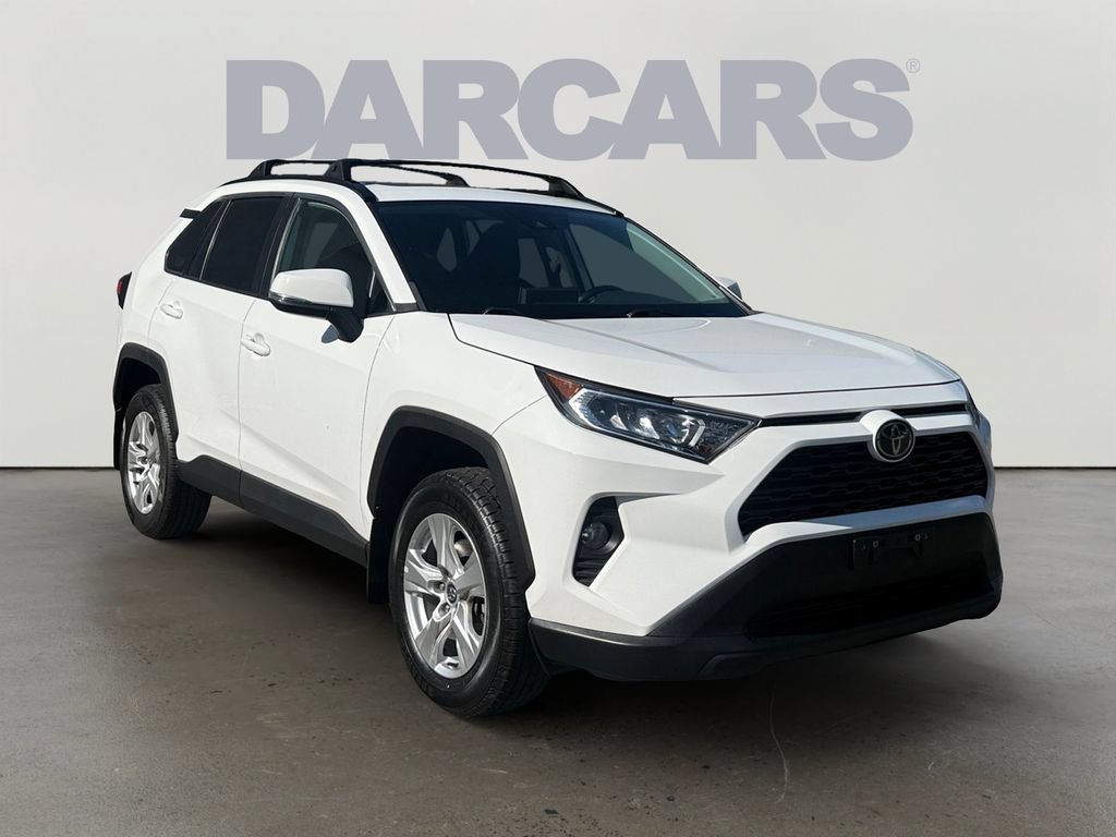 Used 2021 Toyota RAV4 XLE w/ Convenience Package AWD/4WD image 1