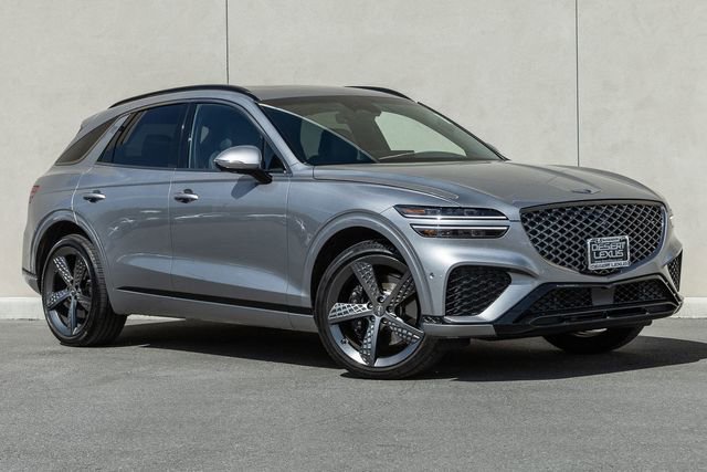 Used 2023 Genesis GV70 2.5T w/ Sport Prestige Package image 18