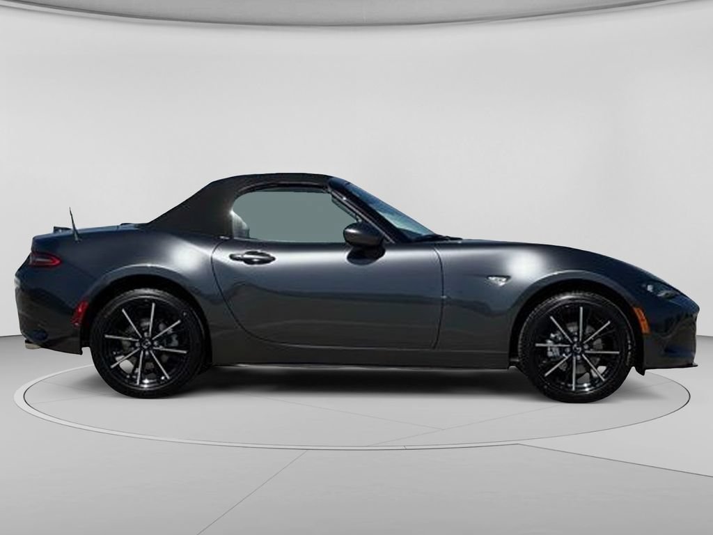 New 2026 MAZDA MX-5 Miata Grand Touring w/ Weather Package RWD image 17