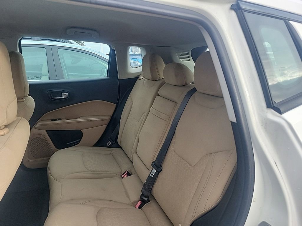 Used 2018 Jeep Compass Sport image 10
