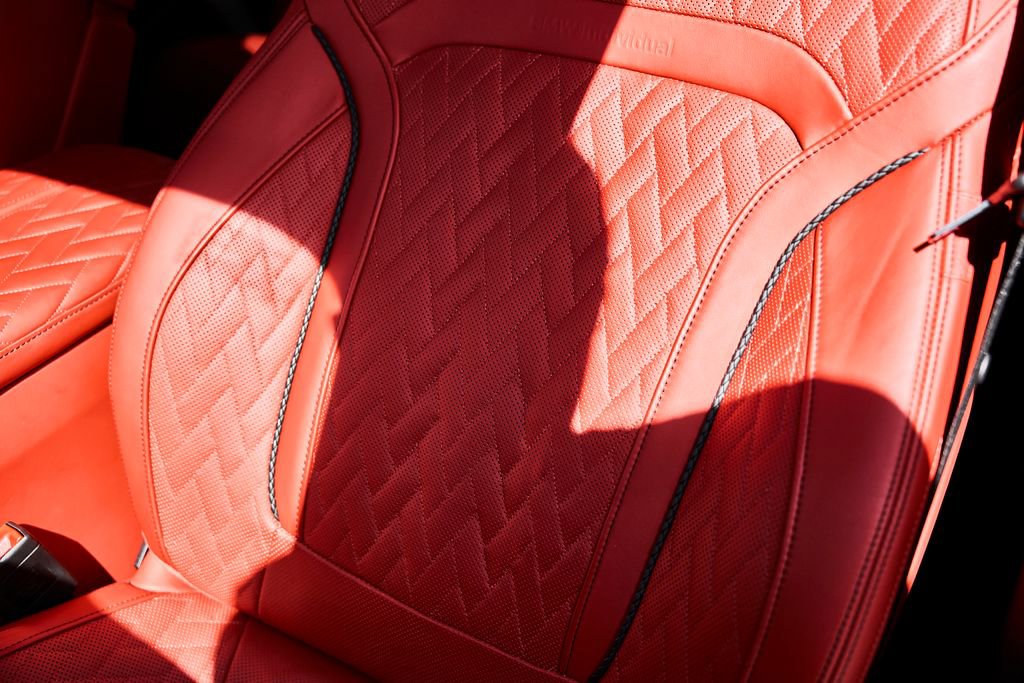 Used 2022 BMW M760i xDrive w/ Luxury Rear Seating Package image 50