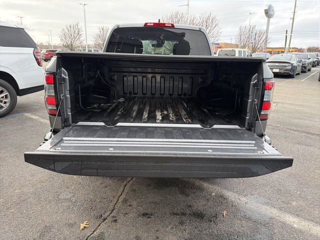 Used 2022 Nissan Frontier S w/ Technology Package image 9