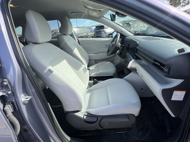 Used 2024 Hyundai Kona SEL image 28