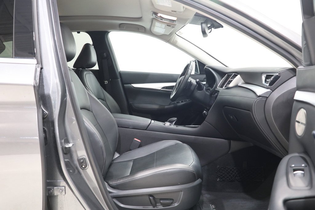 Used 2020 INFINITI QX50 Sensory w/ Proactive Package AWD/4WD image 35
