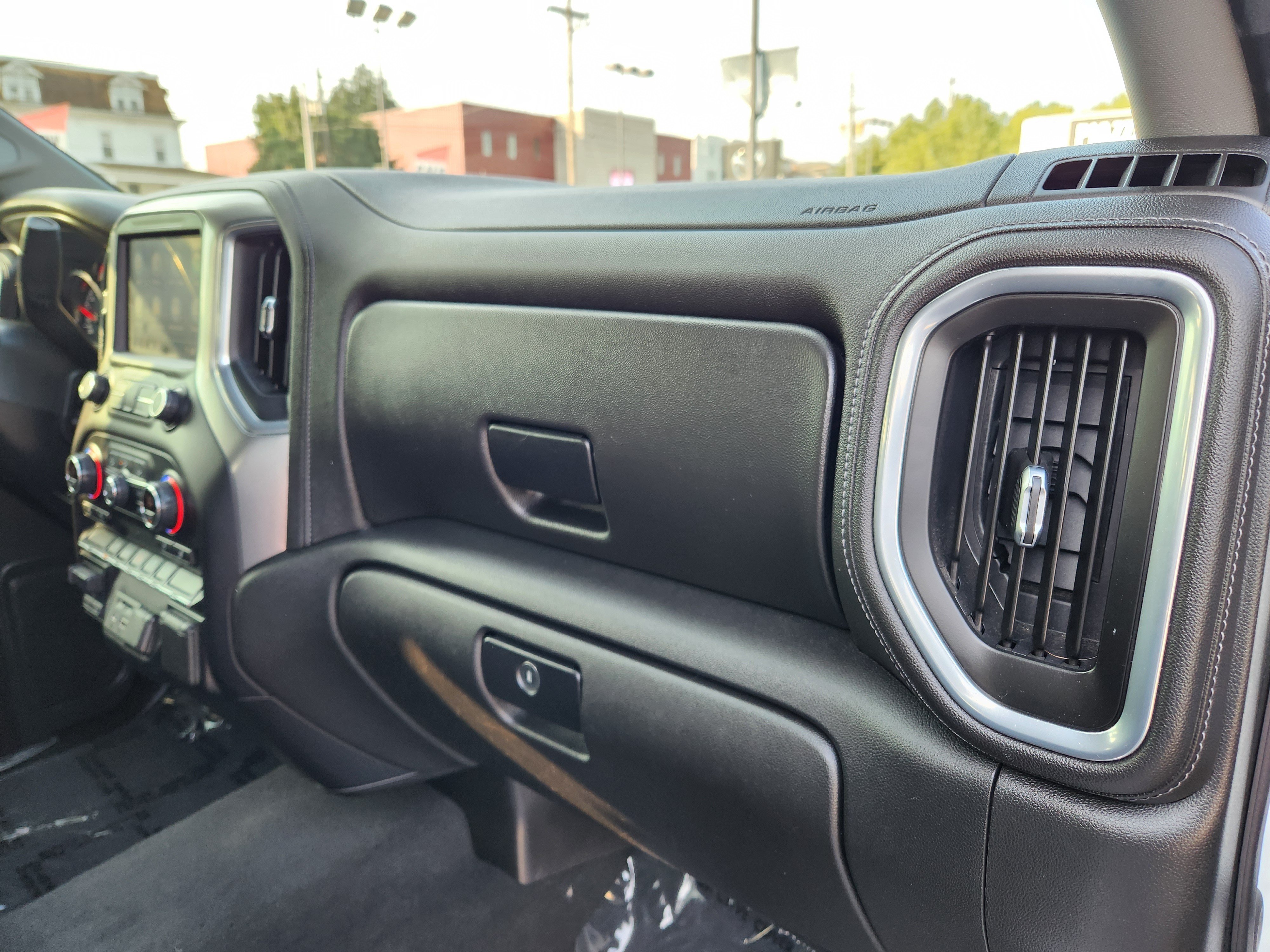 Used 2021 Chevrolet Silverado 1500 LT w/ All Star Edition Plus AWD/4WD image 17