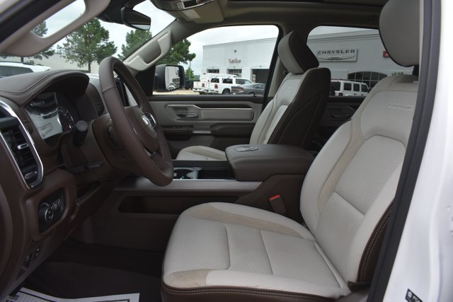 Used 2025 RAM 1500 Laramie w/ Laramie Southwest Edition AWD/4WD image 17