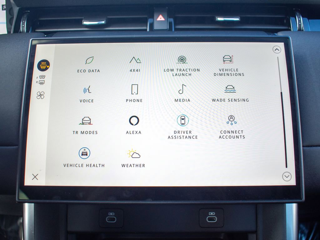 Used 2025 Land Rover Discovery Sport S image 26