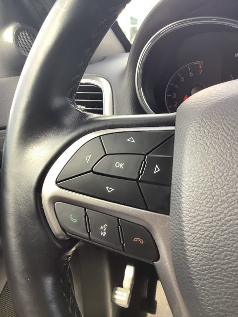 Certified 2021 Jeep Grand Cherokee Laredo AWD/4WD image 24