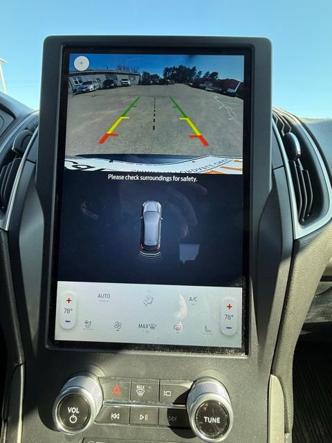 Used 2022 Ford Edge SEL w/ Convenience Package image 18