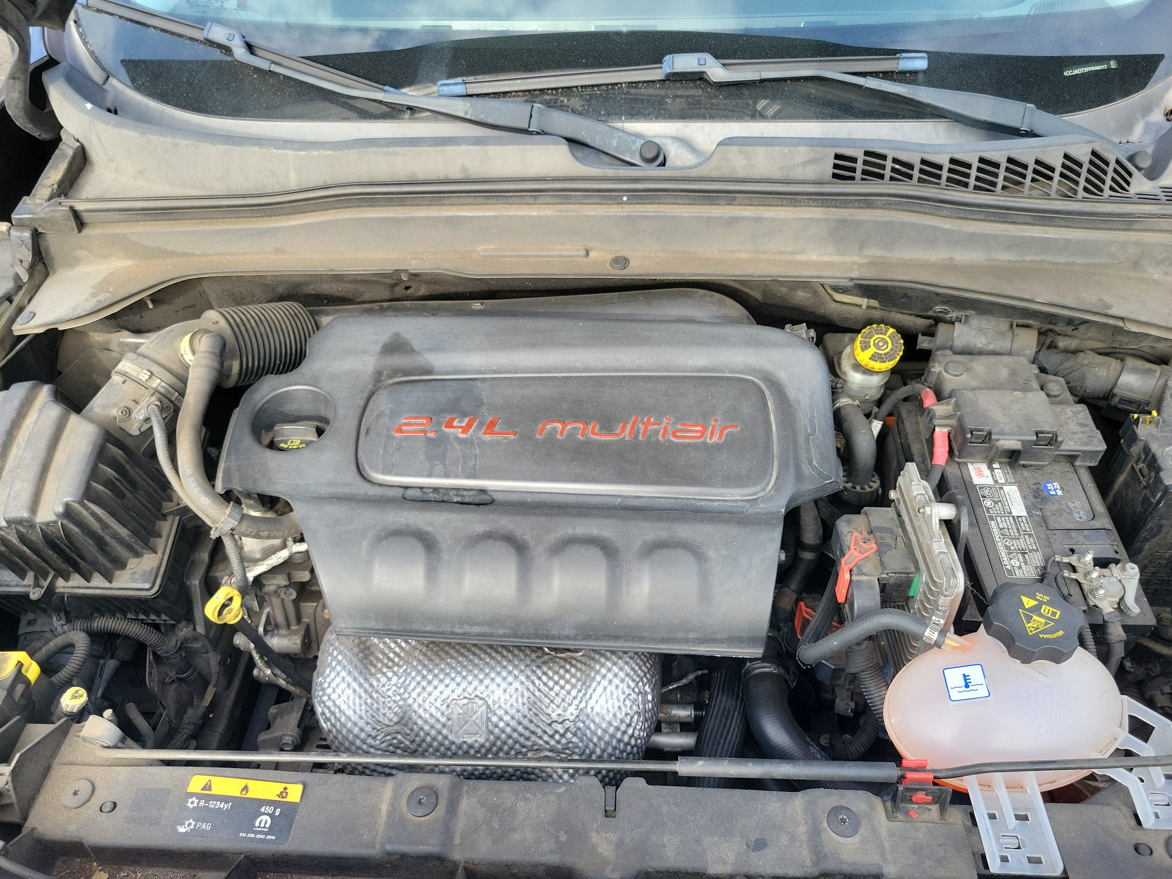 Used 2015 Jeep Renegade Limited FWD image 21